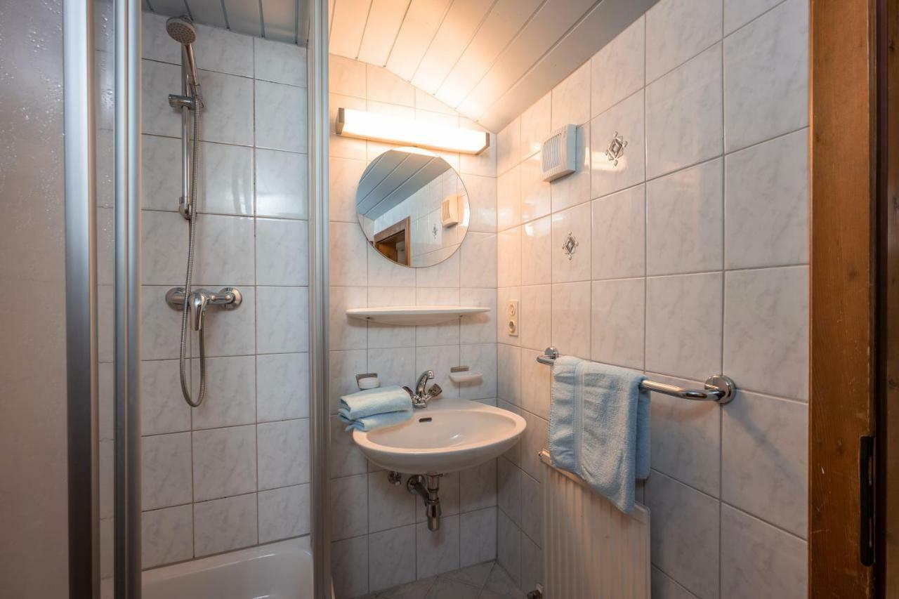 Gastehaus Amor Apartment Mayrhofen Bagian luar foto